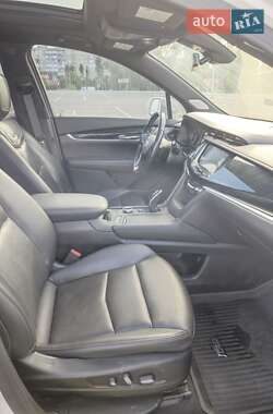 Внедорожник / Кроссовер Cadillac XT6 2019 в 