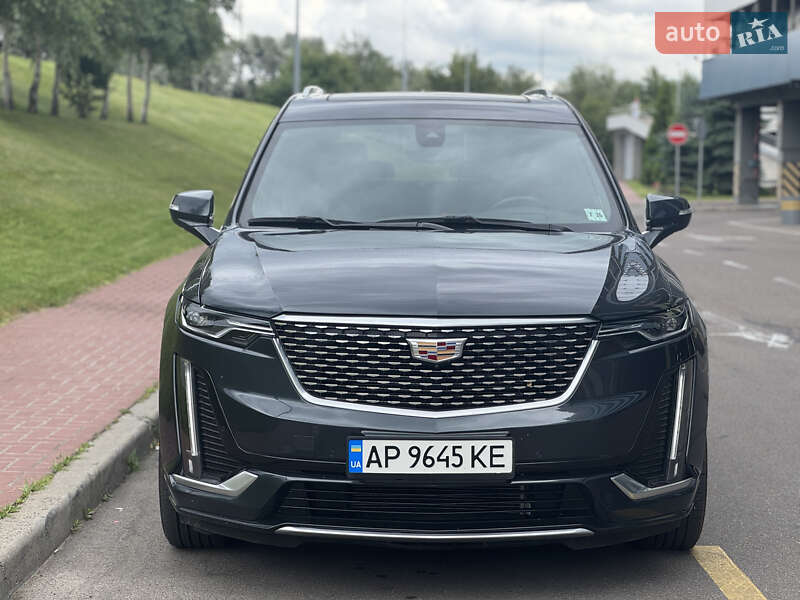 Cadillac XT6 2021