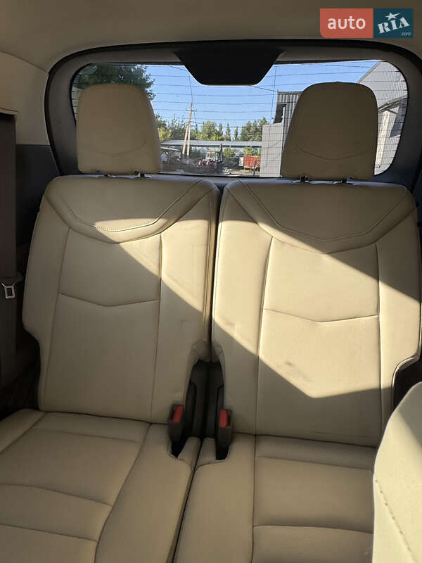 Универсал Cadillac XT6 2022 в Днепре