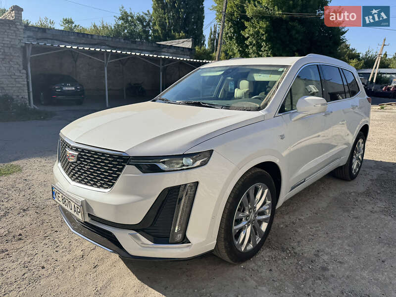 Универсал Cadillac XT6 2022 в Днепре