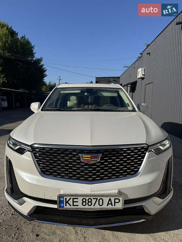 Универсал Cadillac XT6 2022 в Днепре