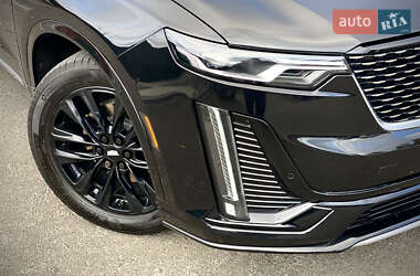 Позашляховик / Кросовер Cadillac XT6 2021 в 