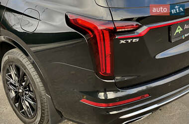 Позашляховик / Кросовер Cadillac XT6 2021 в 