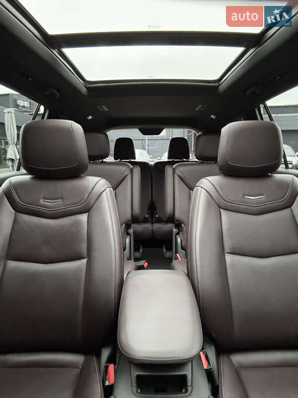 Внедорожник / Кроссовер Cadillac XT6 2020 в Одессе