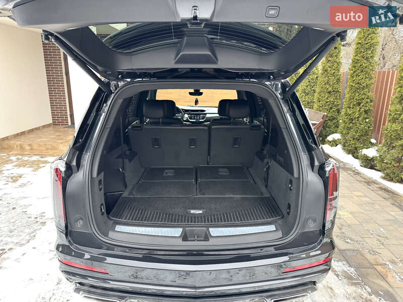 Позашляховик / Кросовер Cadillac XT6 2019 в Вінниці