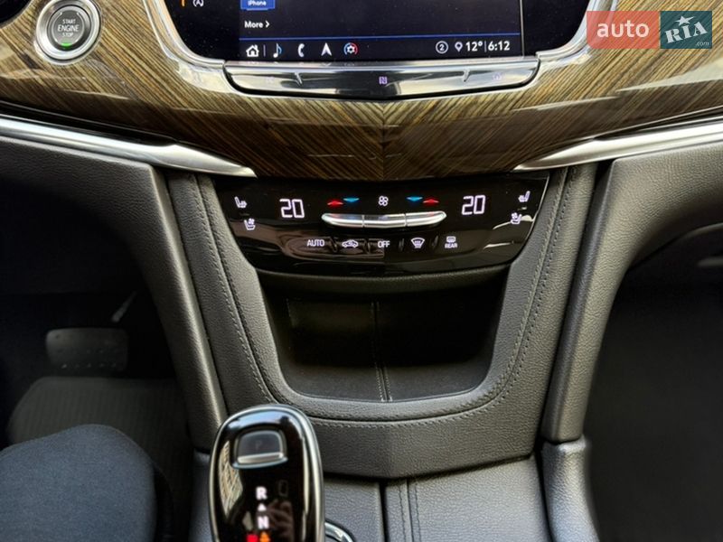 Внедорожник / Кроссовер Cadillac XT6 2019 в Киеве