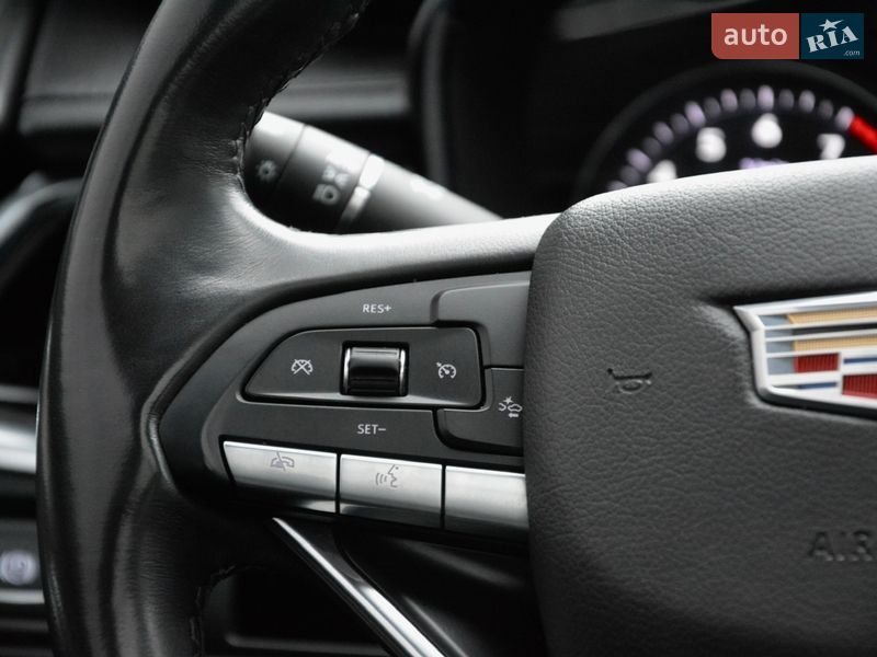 Позашляховик / Кросовер Cadillac XT6 2021 в Києві