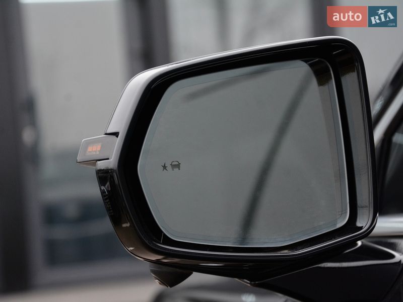 Позашляховик / Кросовер Cadillac XT6 2021 в Києві