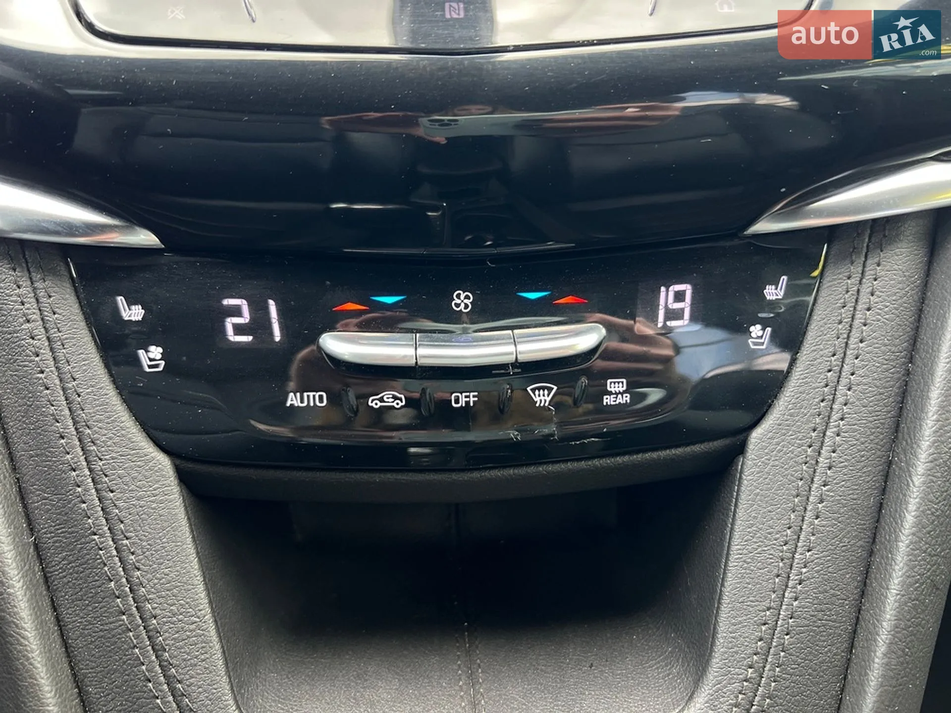 2020 Cadillac XT6 - мініатюра 17