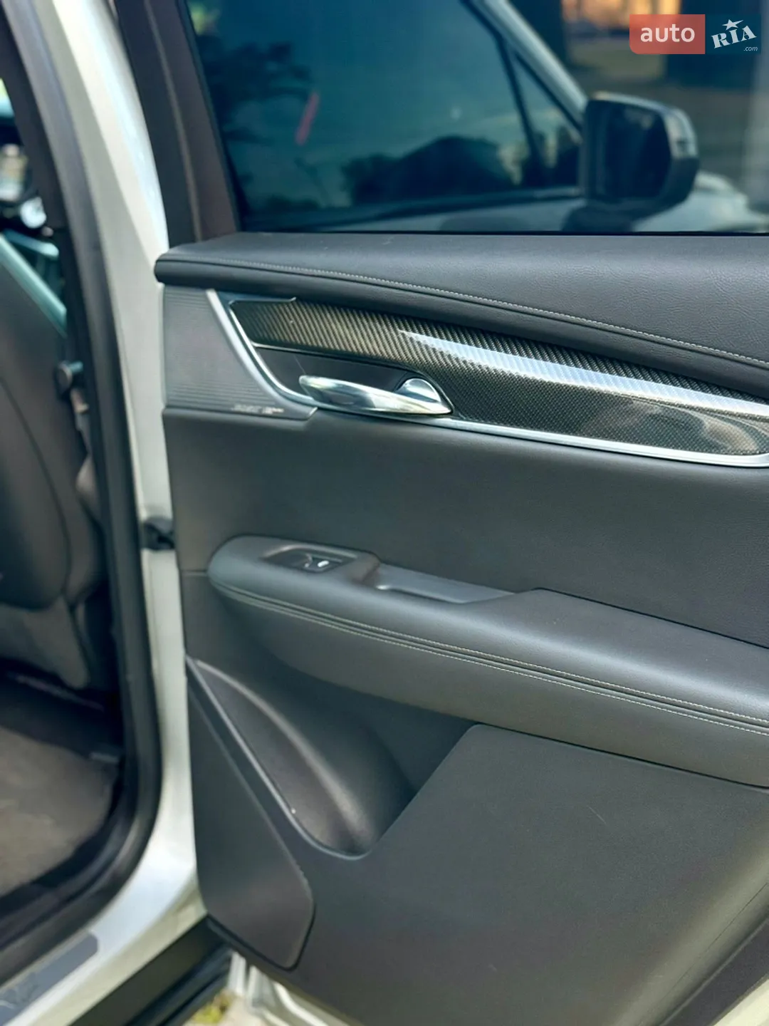 2020 Cadillac XT6 - мініатюра 23