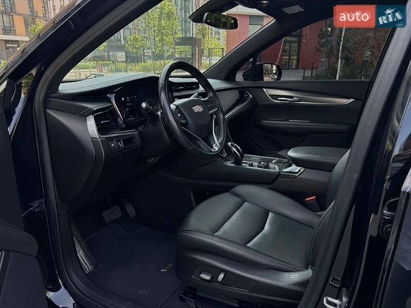 Позашляховик / Кросовер Cadillac XT6 2021 в Києві фото 40 Позашляховик / Кросовер Cadillac XT6 2021 в Києві