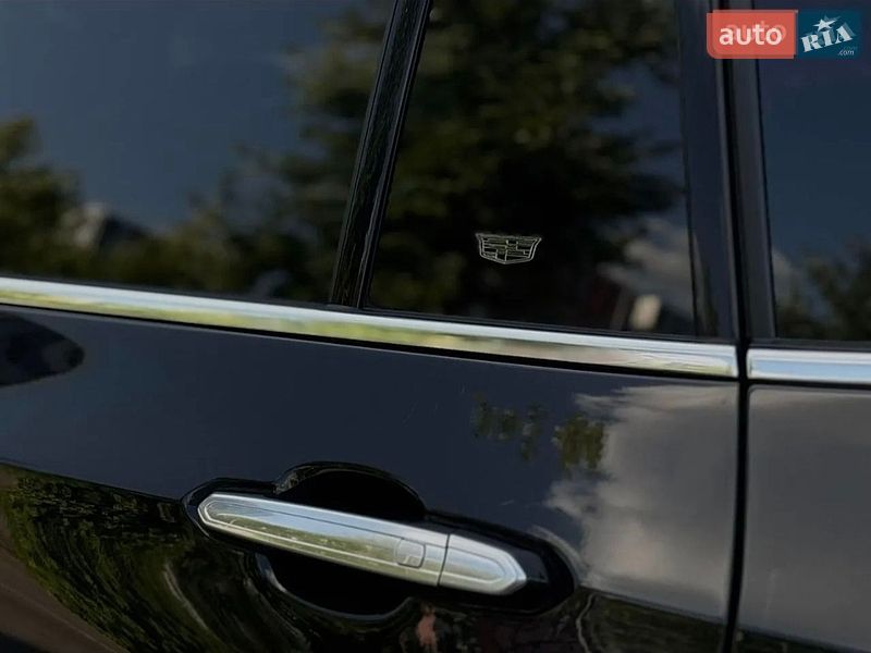 Позашляховик / Кросовер Cadillac XT6 2021 в Києві фото 38 Позашляховик / Кросовер Cadillac XT6 2021 в Києві