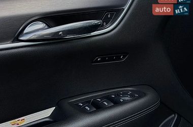 Позашляховик / Кросовер Cadillac XT6 2021 в Києві фото 41 Позашляховик / Кросовер Cadillac XT6 2021 в Києві