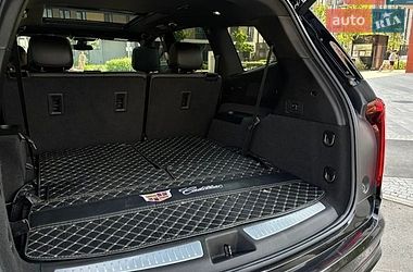 Позашляховик / Кросовер Cadillac XT6 2021 в Києві фото 44 Позашляховик / Кросовер Cadillac XT6 2021 в Києві