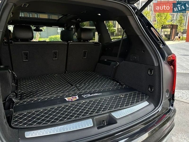 Позашляховик / Кросовер Cadillac XT6 2021 в Києві фото 44 Позашляховик / Кросовер Cadillac XT6 2021 в Києві