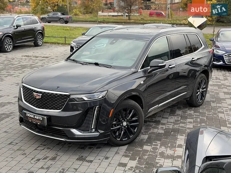 Cadillac XT6