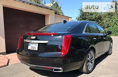 Седан Cadillac XTS 2016 в Киеве