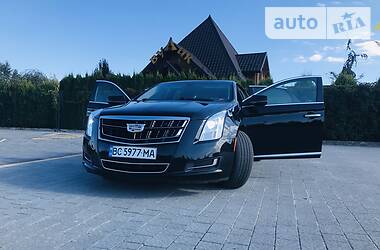 Седан Cadillac XTS 2016 в Львове