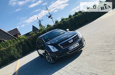 Седан Cadillac XTS 2016 в Львове