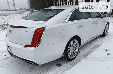 Седан Cadillac XTS 2017 в Киеве