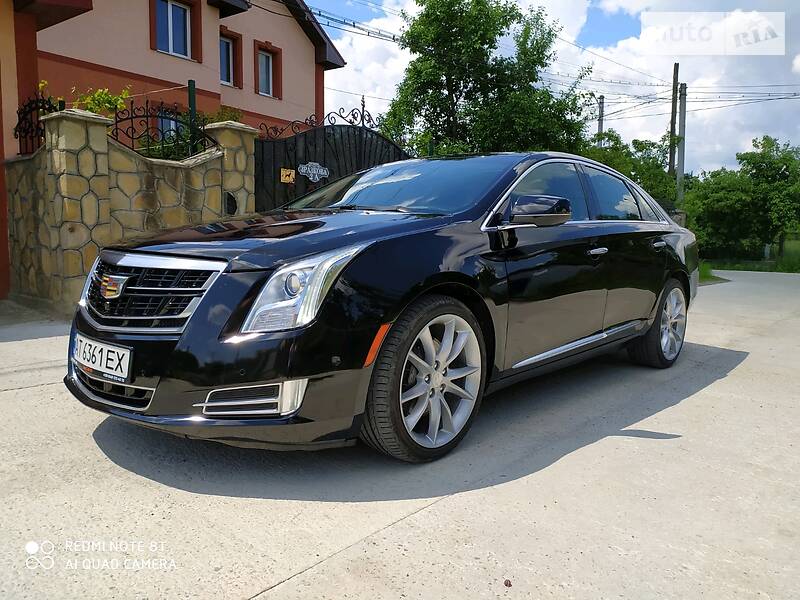 Седан Cadillac XTS 2016 в Ивано-Франковске
