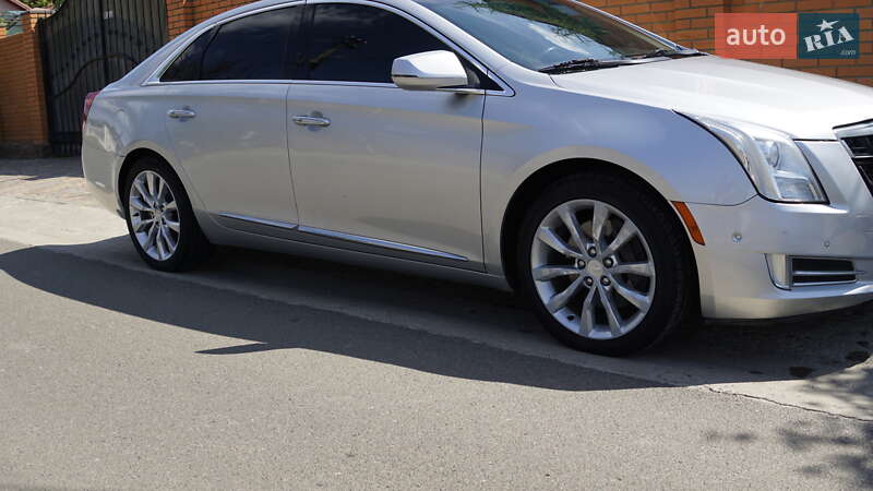 Седан Cadillac XTS 2016 в Одессе
