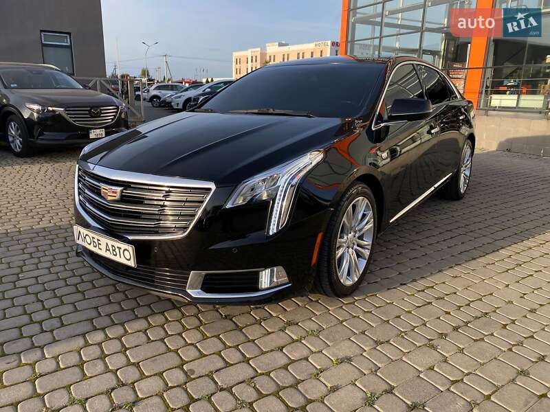 Седан Cadillac XTS 2019 в Львові