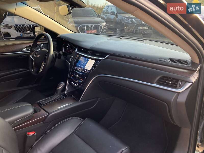 Седан Cadillac XTS 2019 в Львові