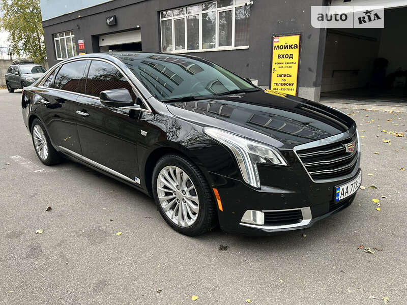 Седан Cadillac XTS 2018 в Киеве