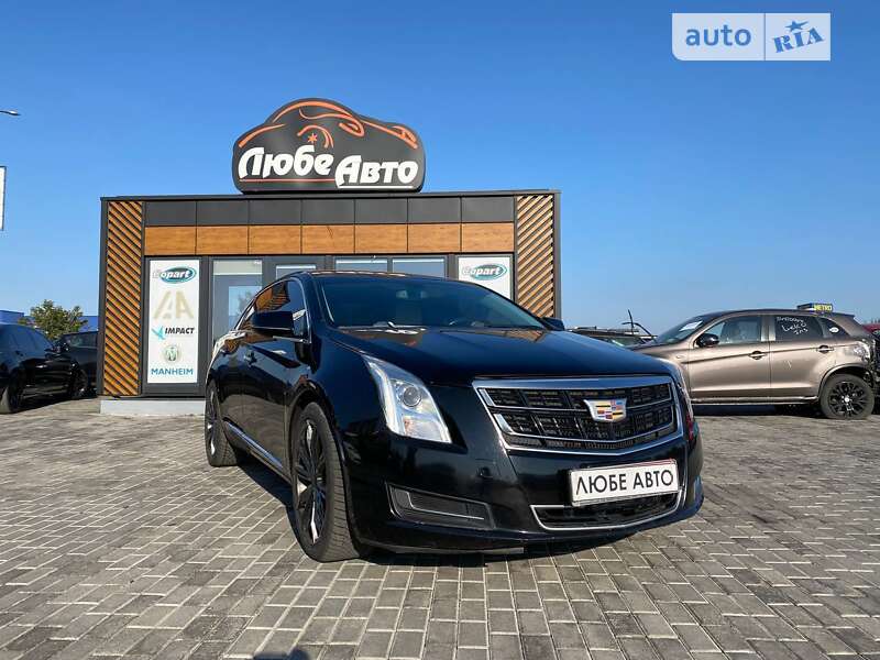 Седан Cadillac XTS 2017 в Львове