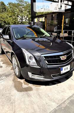 Седан Cadillac XTS 2013 в Дніпрі