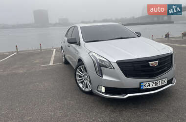 Седан Cadillac XTS 2017 в 