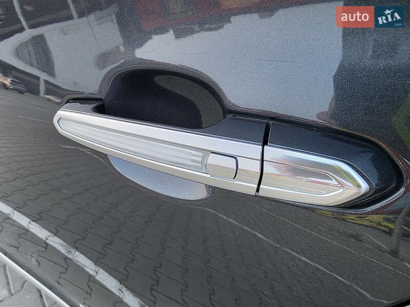 Седан Cadillac XTS 2016 в Киеве