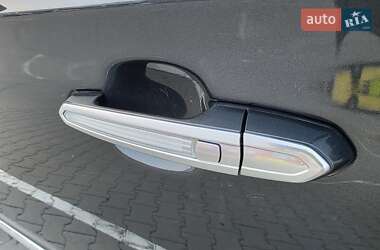 Седан Cadillac XTS 2016 в 