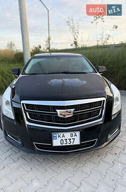 Седан Cadillac XTS 2016 в Святопетрівське