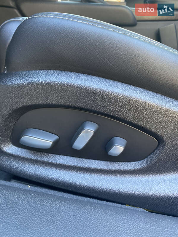 Седан Cadillac XTS 2017 в Киеве