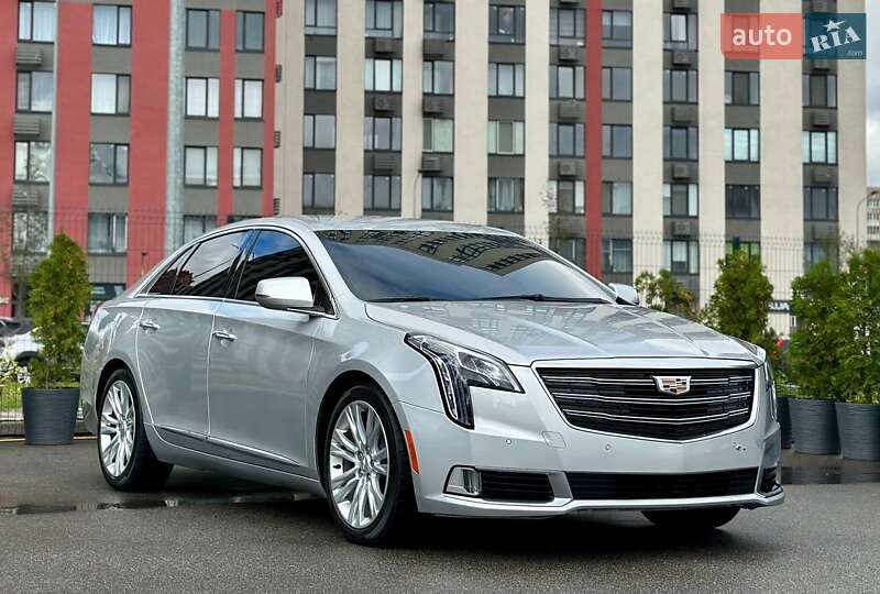 Седан Cadillac XTS 2018 в Києві