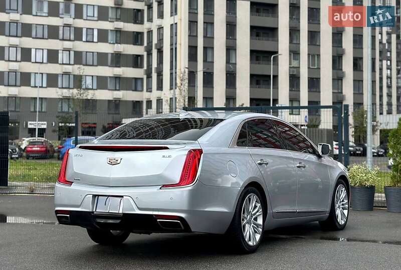 Седан Cadillac XTS 2018 в Києві