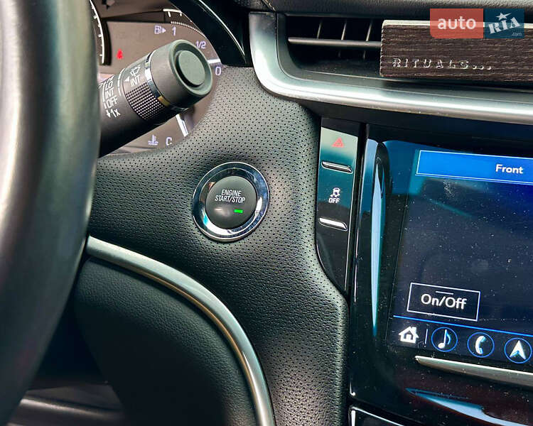 Седан Cadillac XTS 2018 в Києві