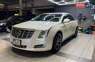Седан Cadillac XTS 2012 в Києві