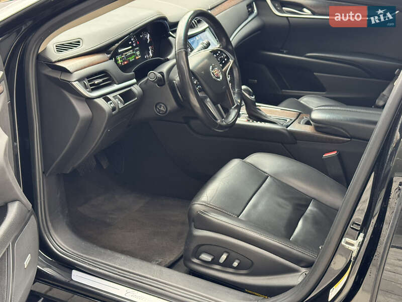 Седан Cadillac XTS 2018 в Ужгороді