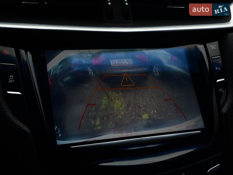 Седан Cadillac XTS 2016 в Киеве фото 22 Седан Cadillac XTS 2016 в Киеве