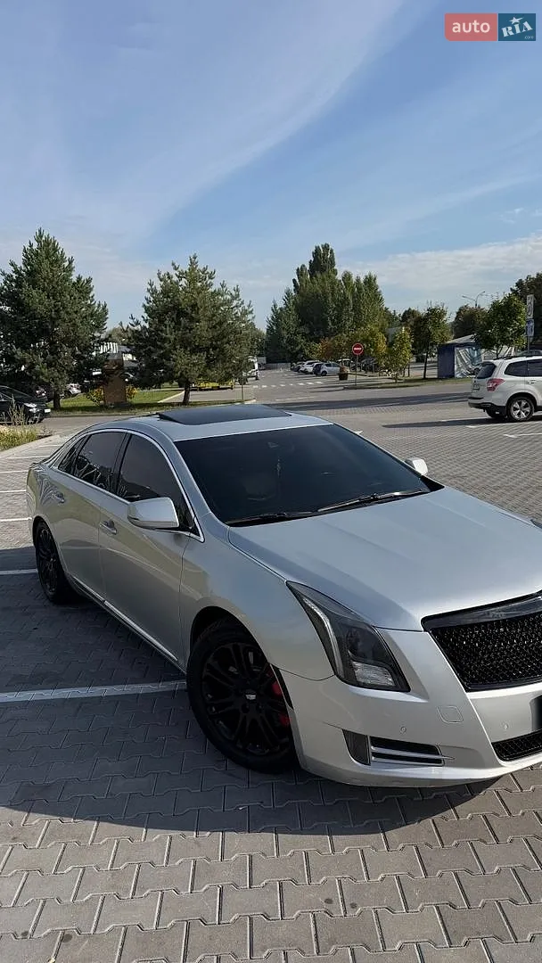 2012 Cadillac XTS - фото 1