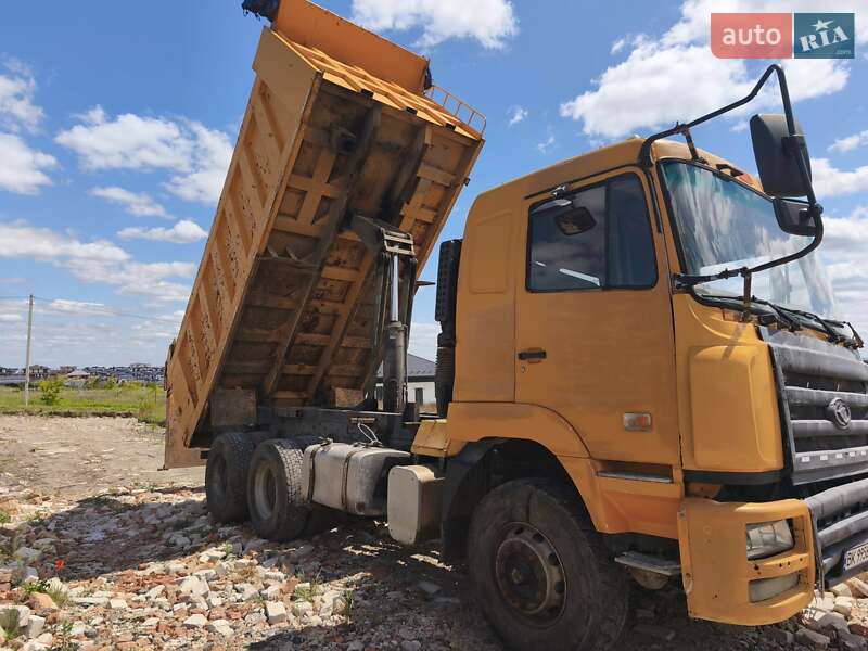 Самосвал CAMC 3250 2012 в Ровно