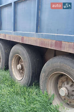 Зерновоз - напівпричіп Cardi 743 1999 в Умані