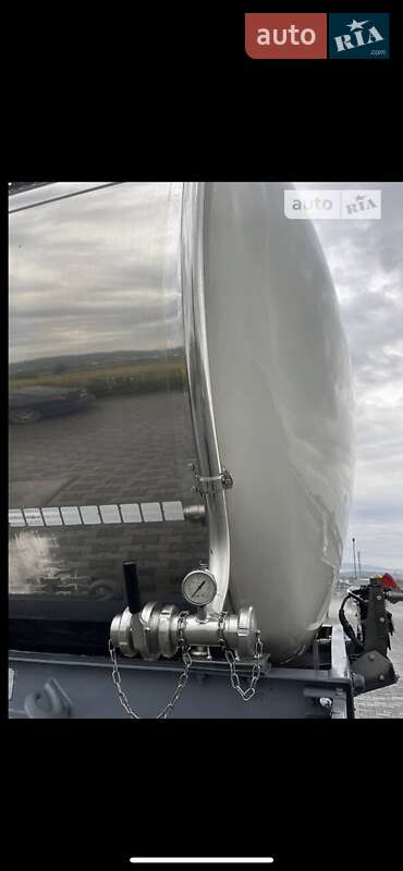 Цистерна полуприцеп Cardi SP 2004 в Иршаве