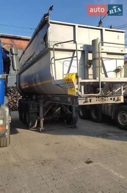 Самосвал полуприцеп Carnehl CHKS/AH 2004 в Белогорье