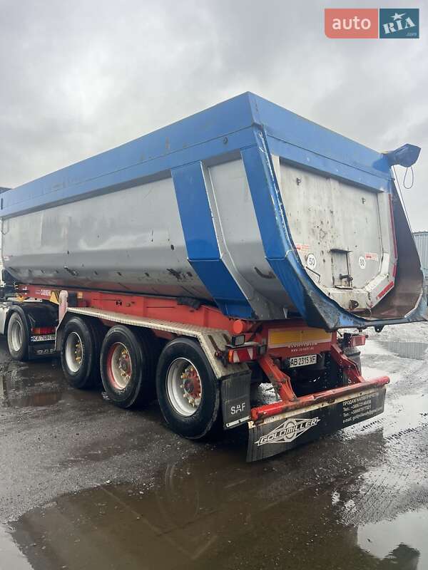 Зерновоз - напівпричіп Carnehl CHKS 2013 в Вінниці