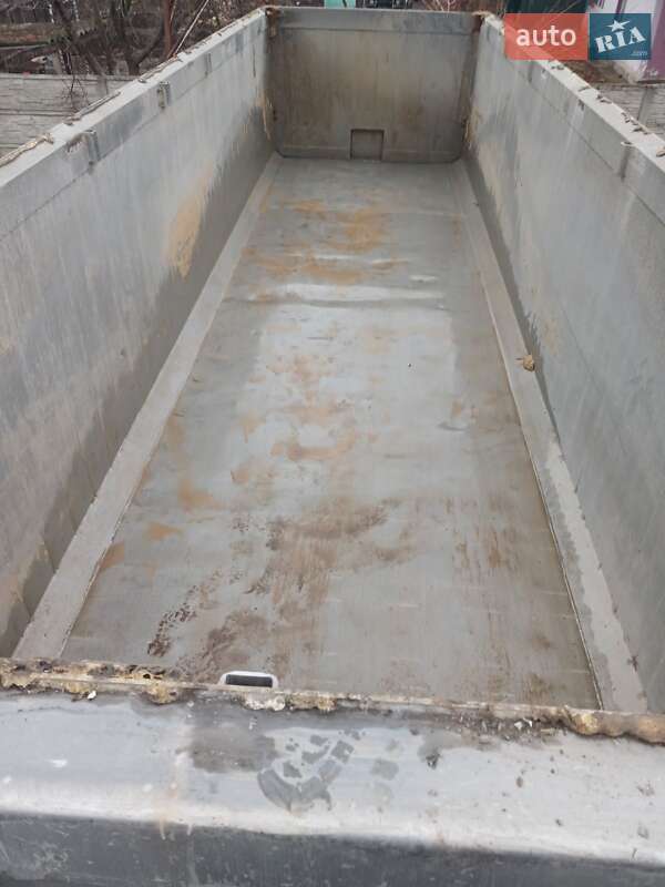 Самосвал полуприцеп Carnehl CSKK/A 2001 в Полтаве