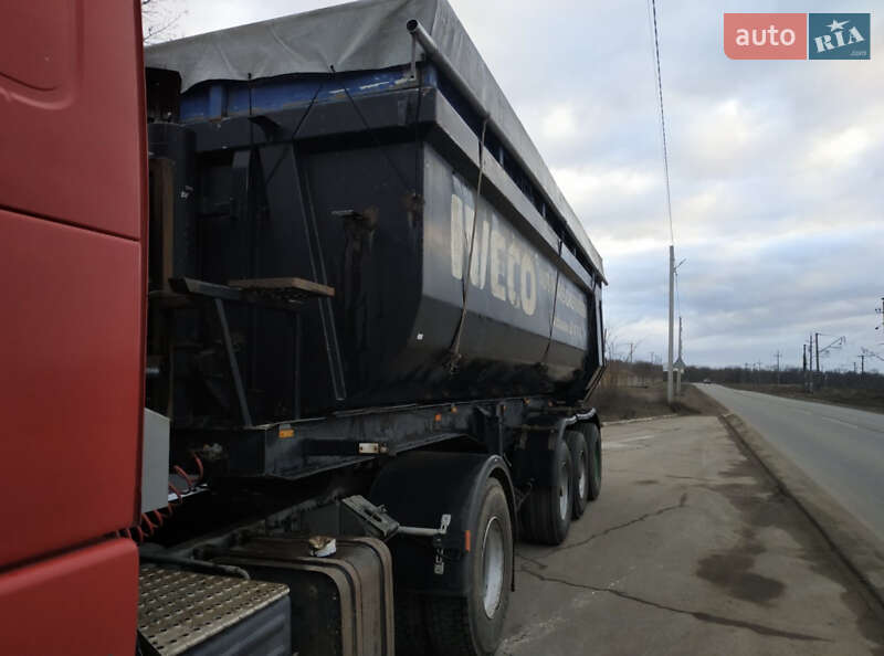 Самосвал полуприцеп Carnehl Hardox 2000 в Одессе